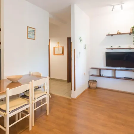 Kreso Гостевой дом 3*