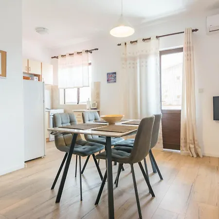 Kreso Penzion Biograd Na Moru